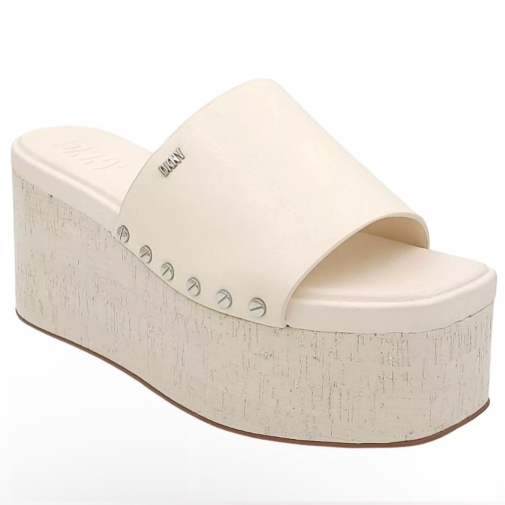 DKNY “Alvy” Studded Platform Sandals Size 7.5 EggNog NWT